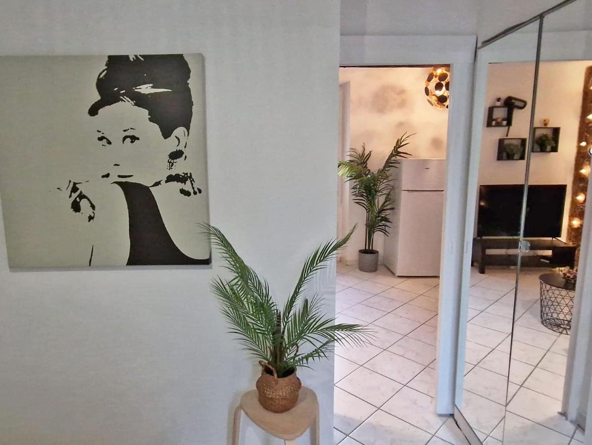 GregBnb-com - T2 Design 30m² - Ouest Toulon Exterior foto